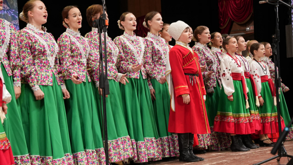 В Краснодарском крае завершился  ХXХV краевой фестиваль детских фольклорных коллективов  &laquo;Кубанский казачок&raquo;!